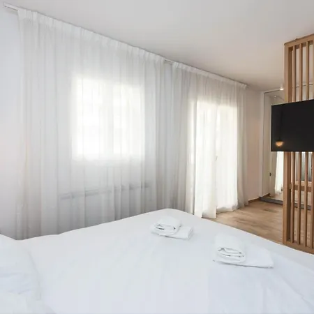 Apartment Zeus3 Front Appartment, 2 Bedroom Sea View *